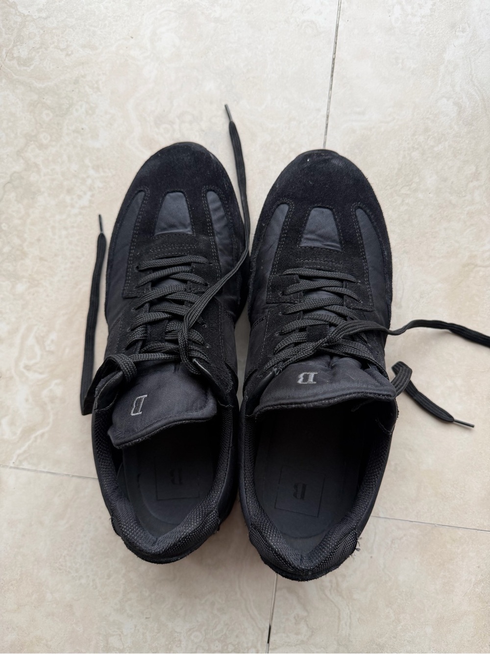 Boggi Milano Men's Black Suede & Mesh Casual Sneakers